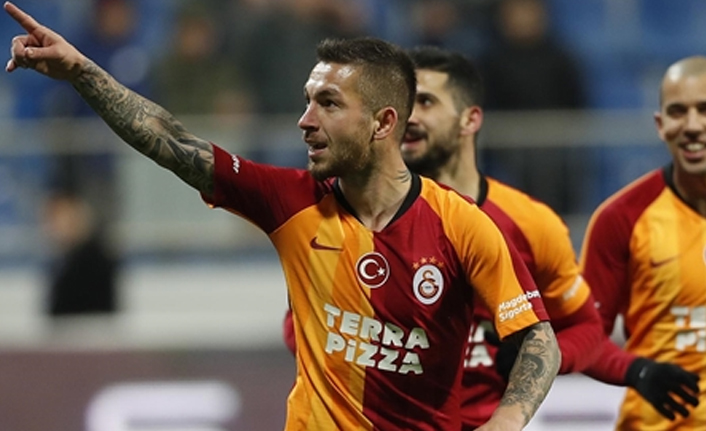 Galatasaray devlerle yarışıyor