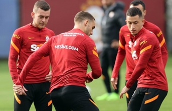 Galatasaray'da Cicaldau ve Nelsson sevinci